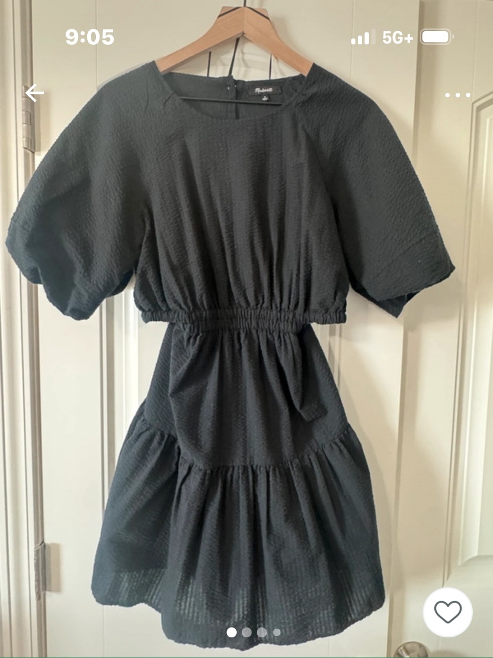 Madewell Cutout Puff Sleeve Dress-Medijm
M / US 8-10 • Very good